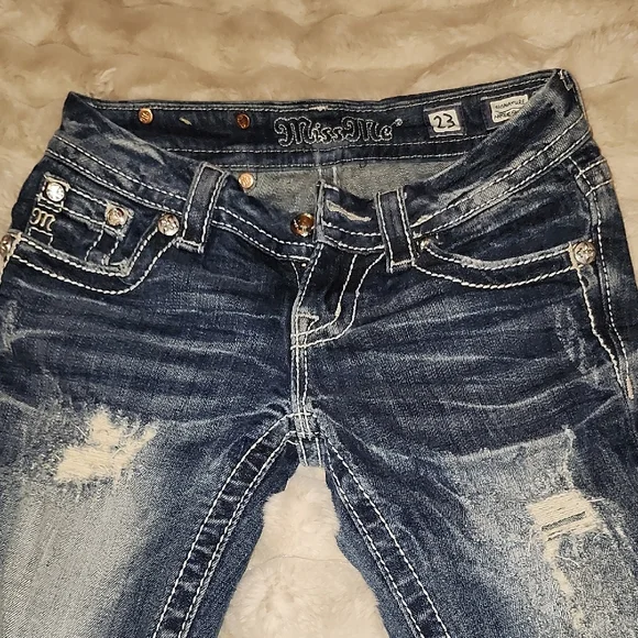 Miss Me Distressed Denim Jeans - Picture 3 of 6